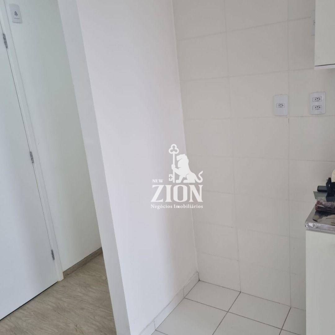 Apartamento à venda com 2 quartos, 41m² - Foto 15