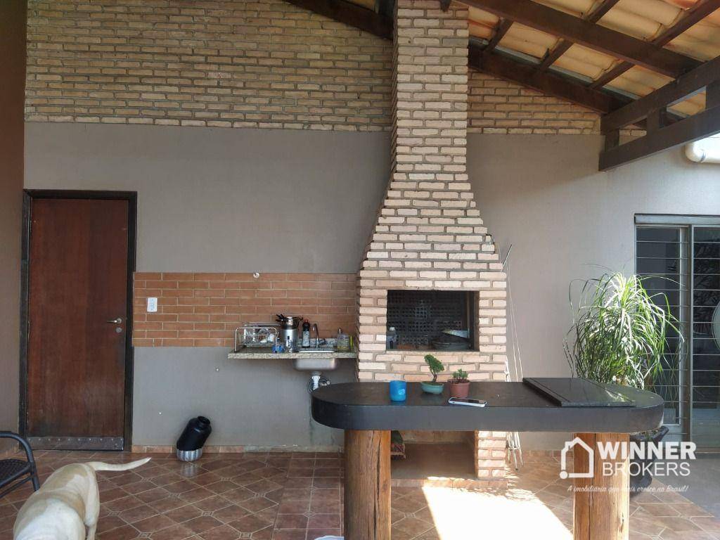 Casa à venda com 4 quartos, 258m² - Foto 39