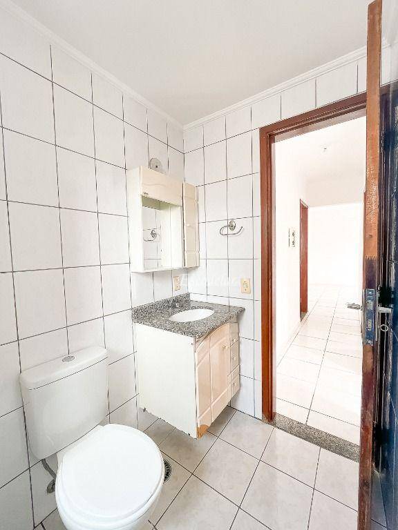 Apartamento à venda com 2 quartos, 55m² - Foto 19