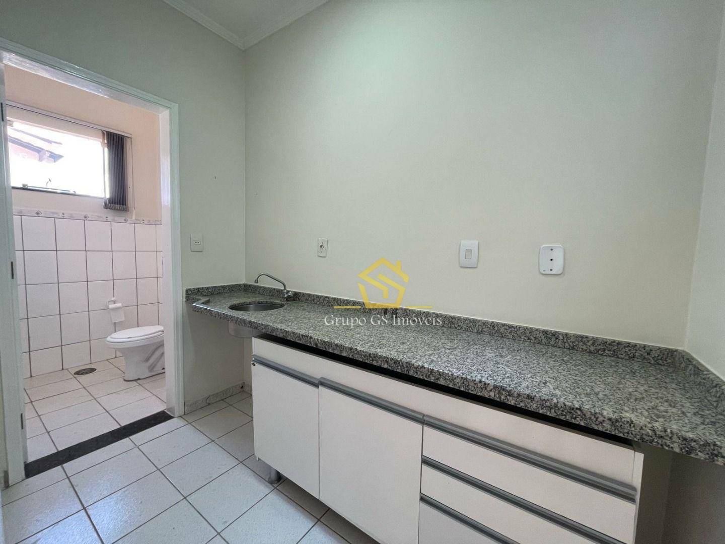 Prédio Inteiro para alugar, 680m² - Foto 2