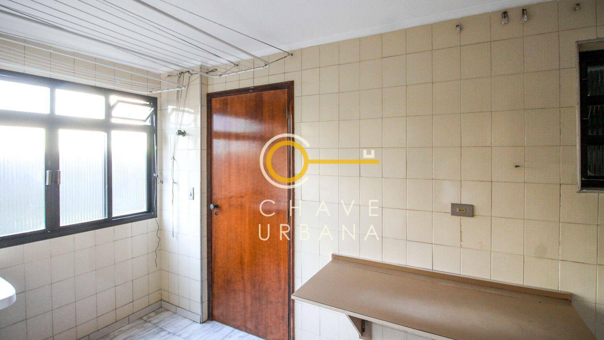 Apartamento à venda com 4 quartos, 152m² - Foto 17