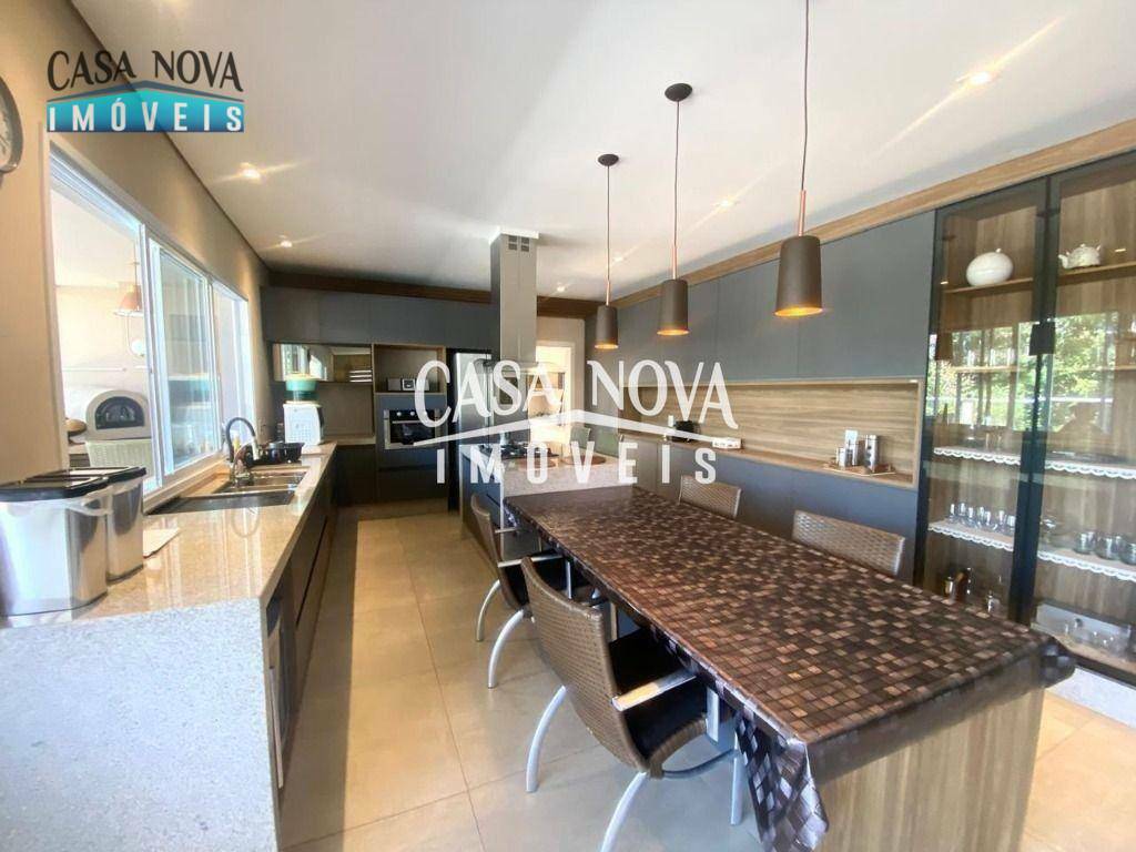 Casa de Condomínio à venda com 4 quartos, 440m² - Foto 10
