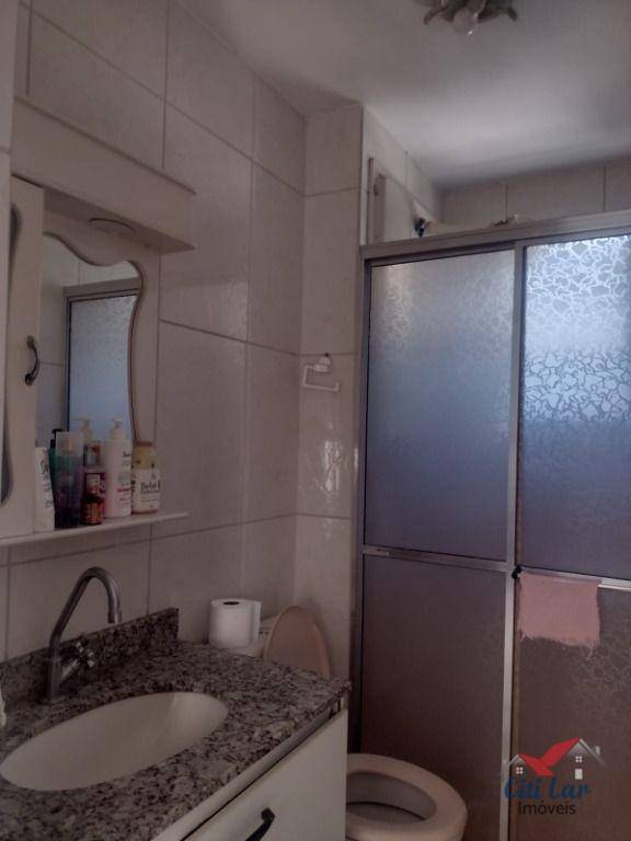 Apartamento para alugar com 2 quartos, 52m² - Foto 9