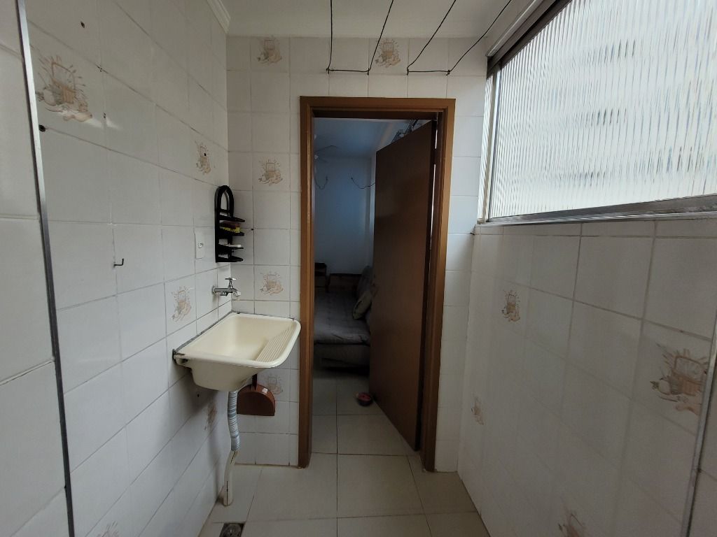 Apartamento à venda com 2 quartos, 96m² - Foto 15