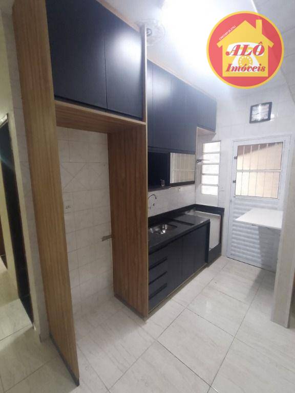 Casa à venda com 3 quartos, 90m² - Foto 25