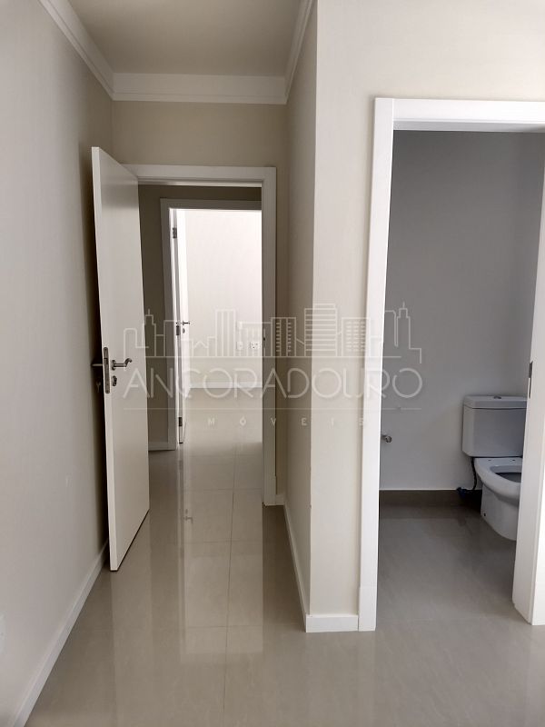 Apartamento à venda com 3 quartos, 253m² - Foto 6