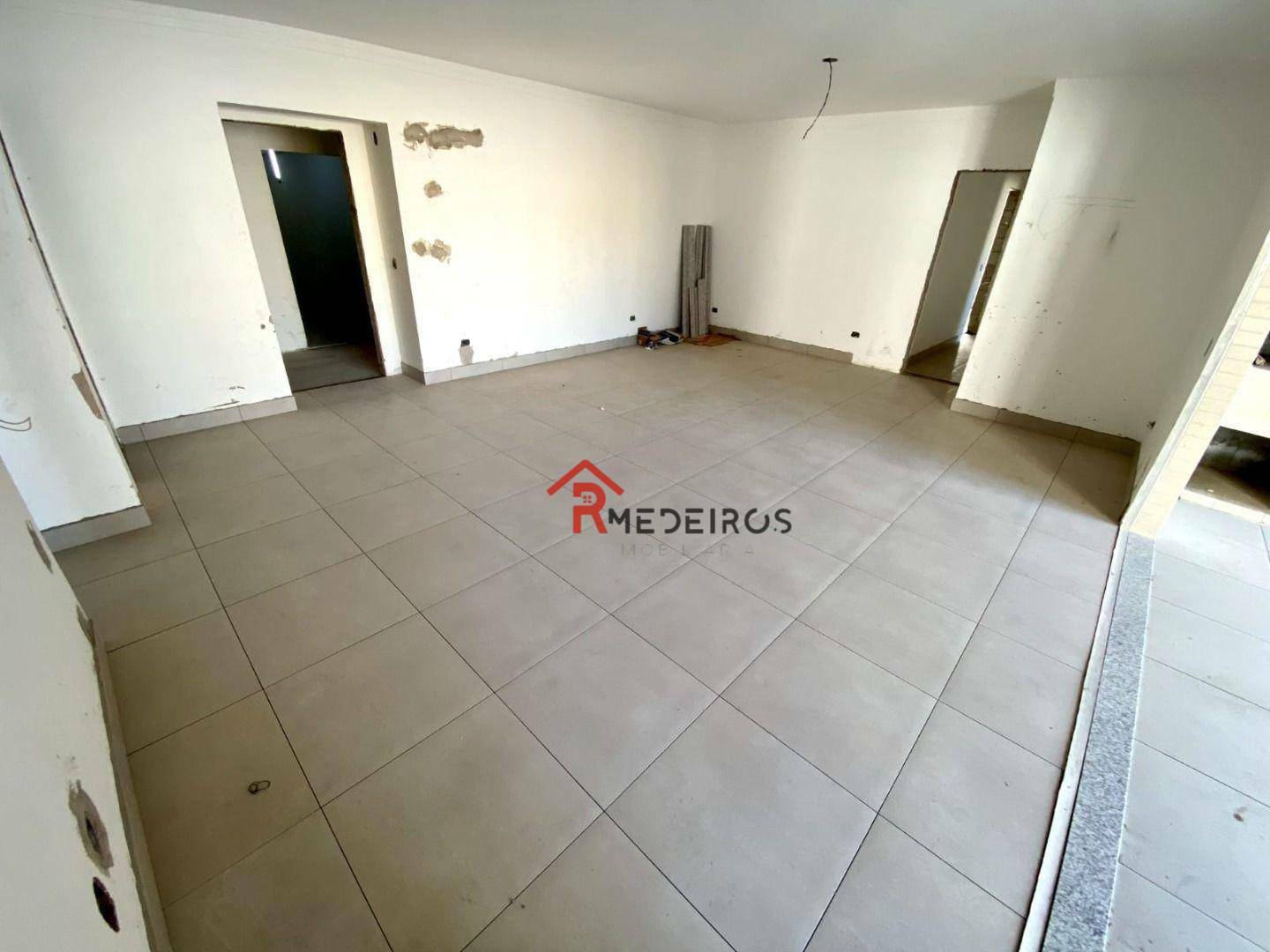 Apartamento à venda com 3 quartos, 143m² - Foto 5