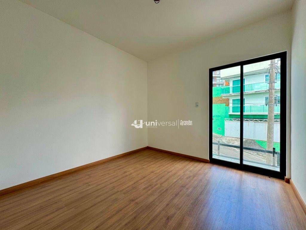 Casa à venda com 3 quartos, 156m² - Foto 5