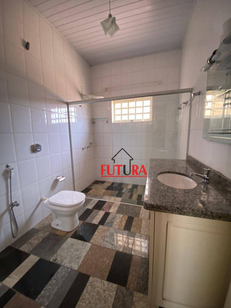 Casa para alugar com 4 quartos, 800M2 - Foto 12