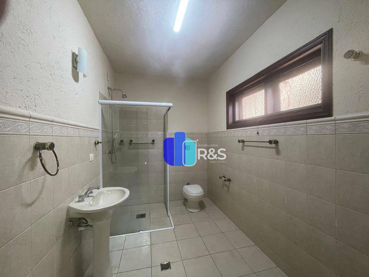 Casa de Condomínio à venda com 5 quartos, 305m² - Foto 28