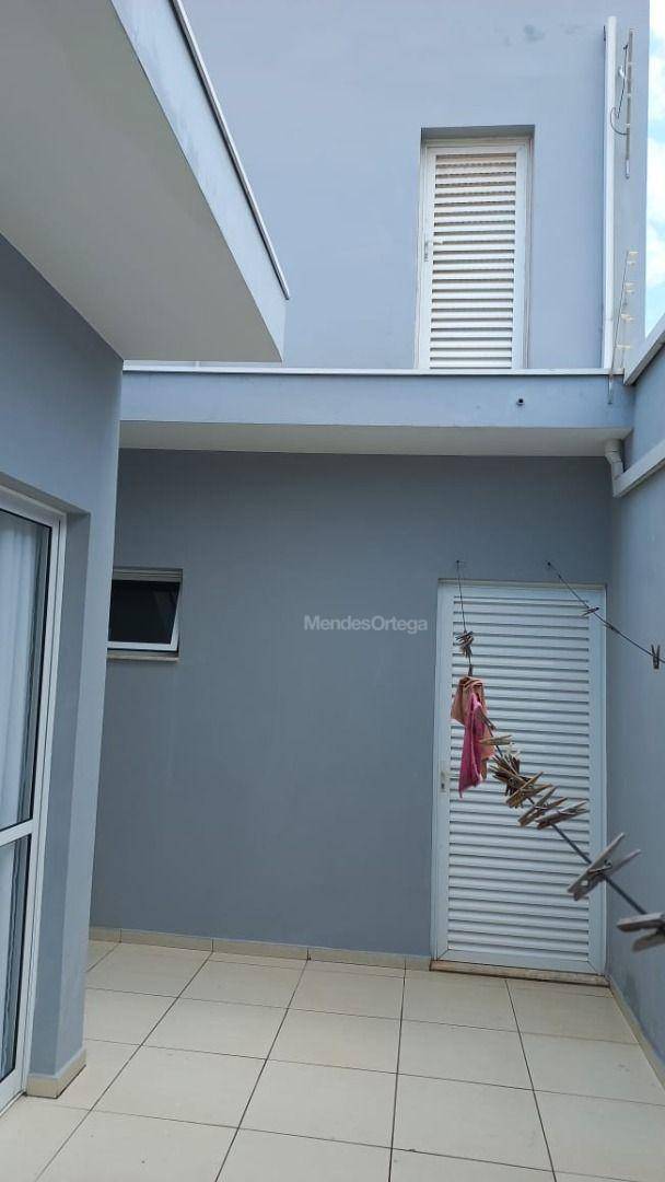 Casa à venda com 3 quartos, 191m² - Foto 36