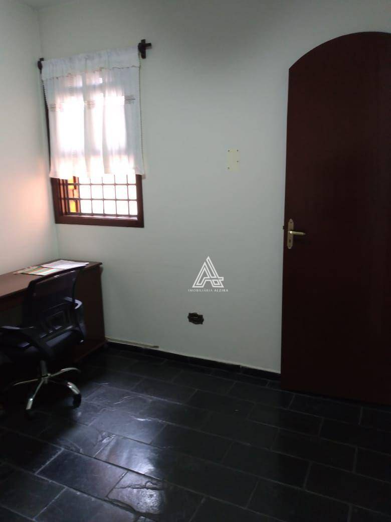 Sobrado à venda com 3 quartos, 200m² - Foto 17