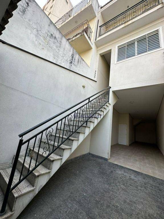 Sobrado à venda com 3 quartos, 150m² - Foto 5