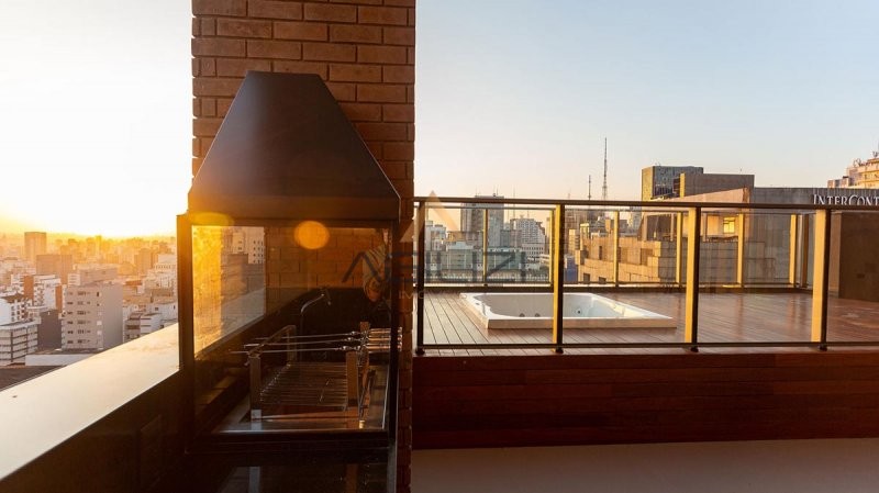 Apartamento à venda com 3 quartos, 270m² - Foto 5