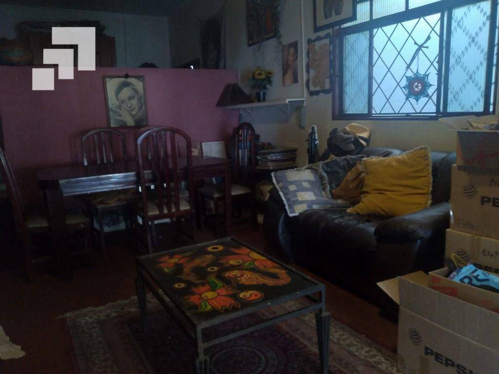 Casa à venda e aluguel com 2 quartos, 70m² - Foto 13