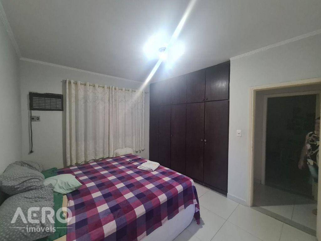 Casa à venda com 2 quartos, 216m² - Foto 23