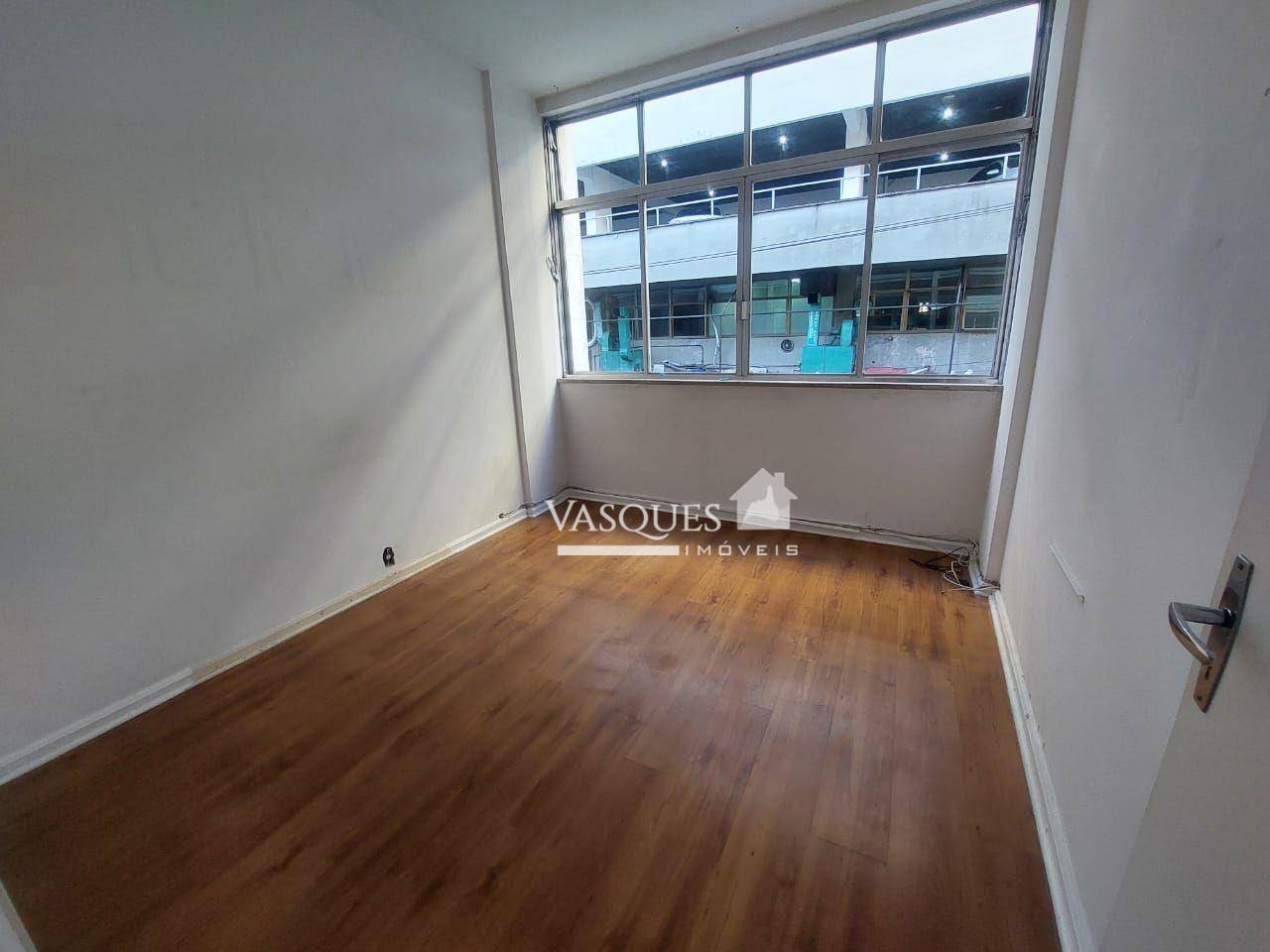 Apartamento para alugar com 3 quartos, 100m² - Foto 5