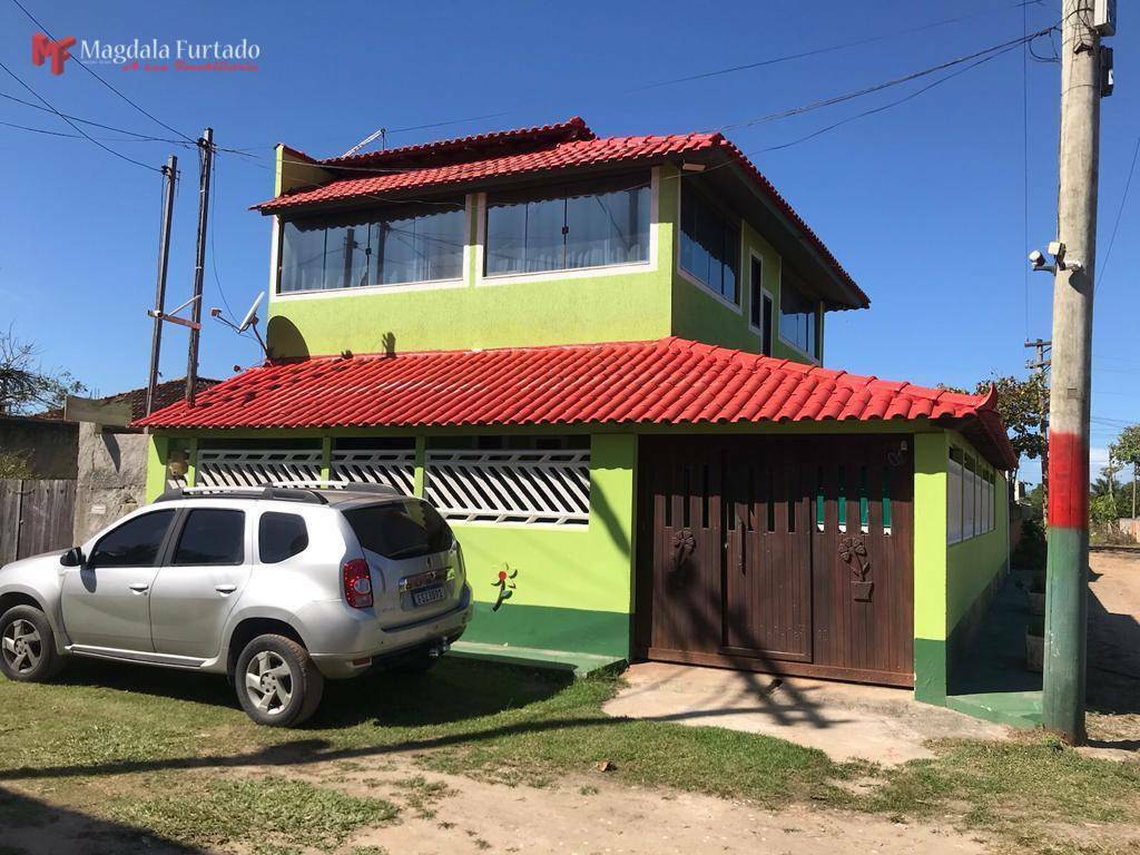 Casa à venda com 2 quartos, 176m² - Foto 1