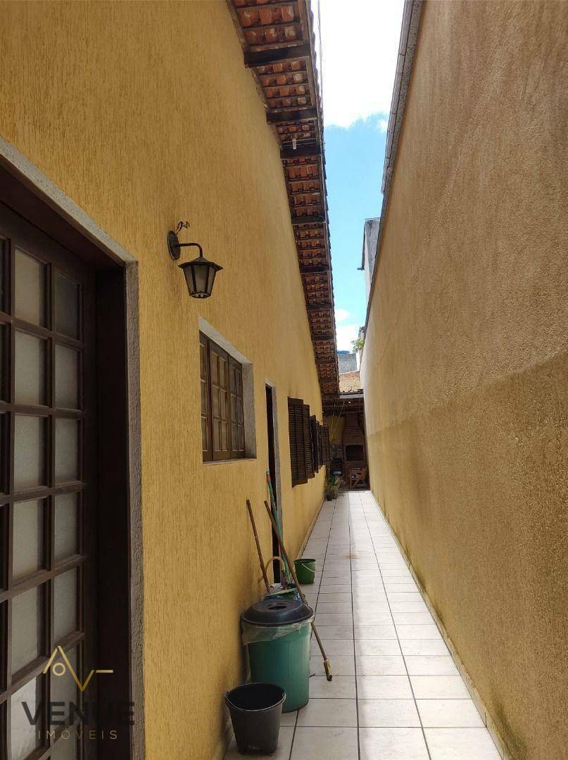 Casa à venda com 3 quartos, 92m² - Foto 5