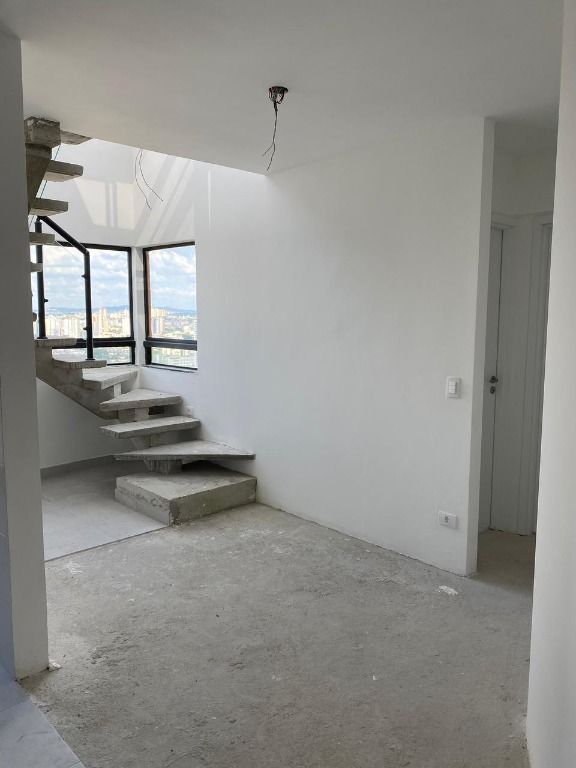 Cobertura à venda com 1 quarto, 76m² - Foto 2