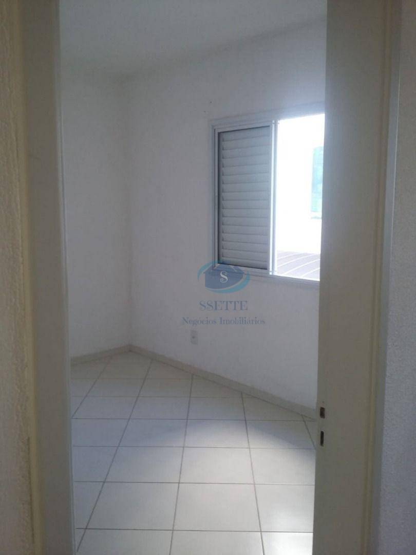 Apartamento à venda com 2 quartos, 70m² - Foto 10