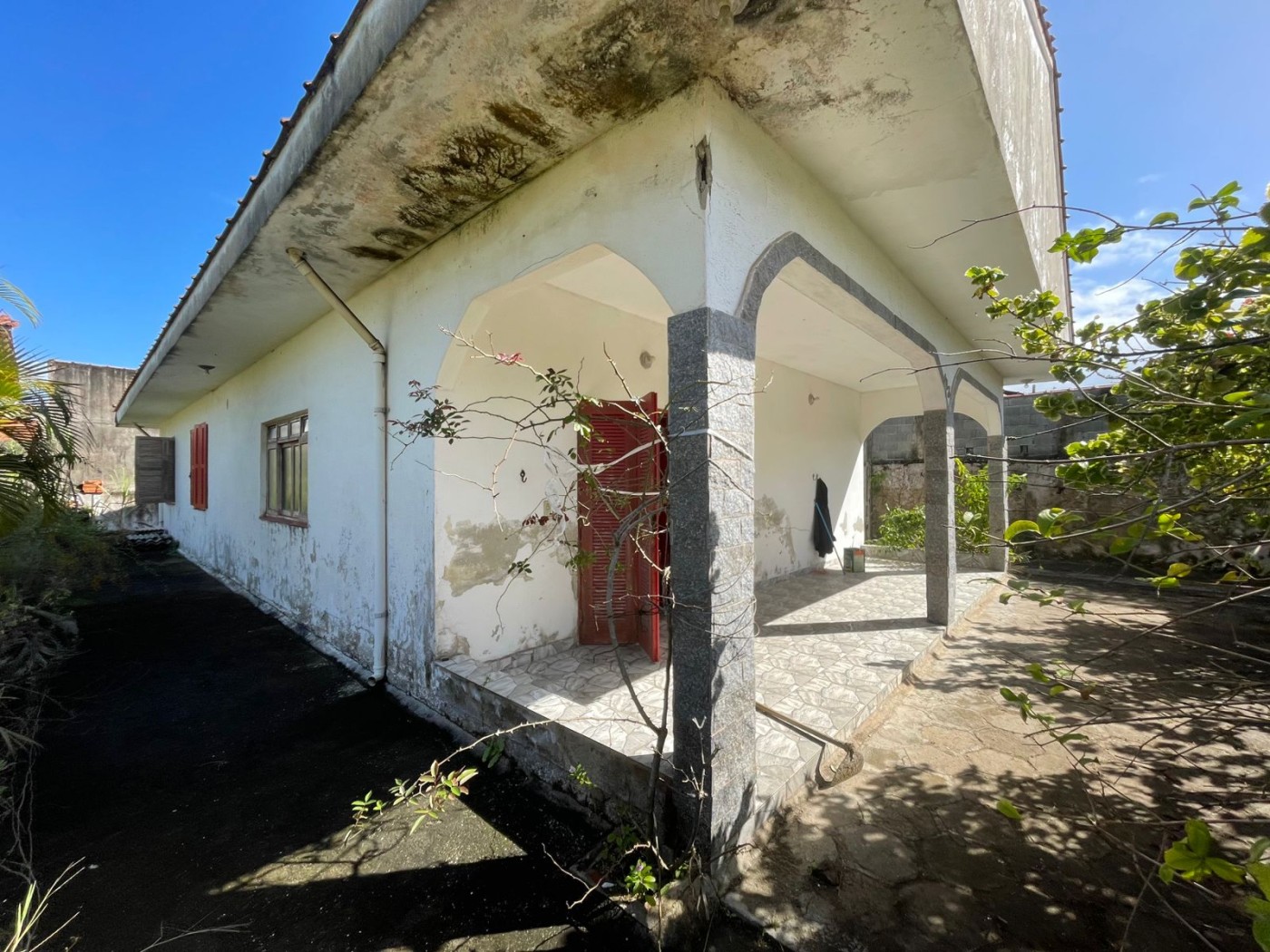 Casa à venda com 3 quartos, 337m² - Foto 8