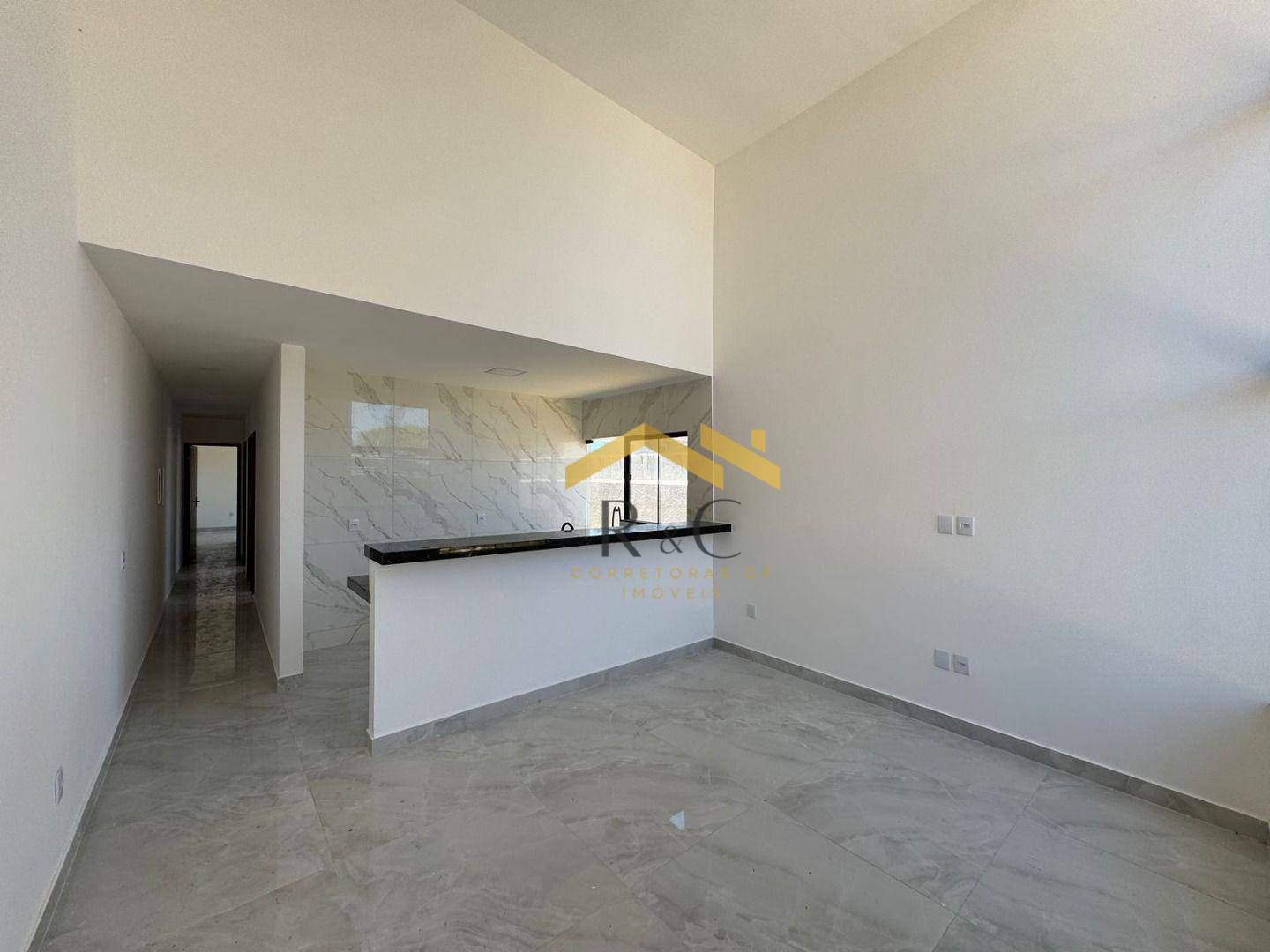 Casa à venda com 3 quartos, 80m² - Foto 5