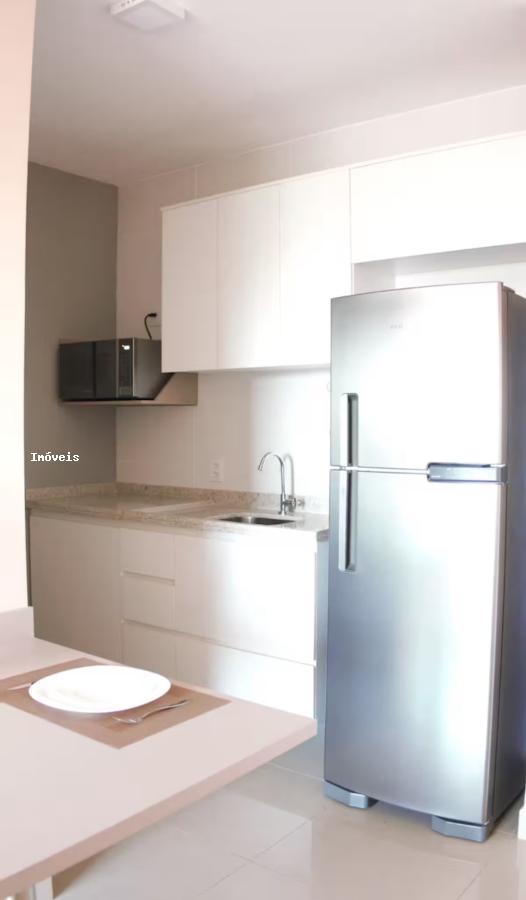 Apartamento à venda com 1 quarto, 37m² - Foto 8