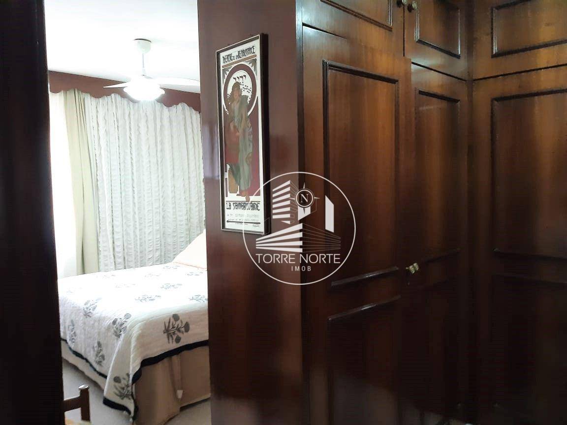 Apartamento à venda com 4 quartos, 160m² - Foto 7