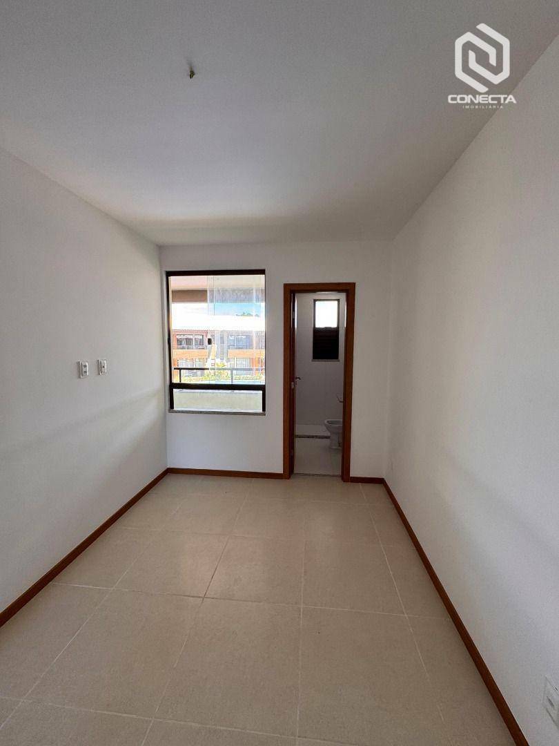 Casa à venda com 2 quartos, 65m² - Foto 16