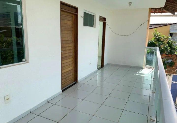 Casa à venda com 4 quartos, 200m² - Foto 11