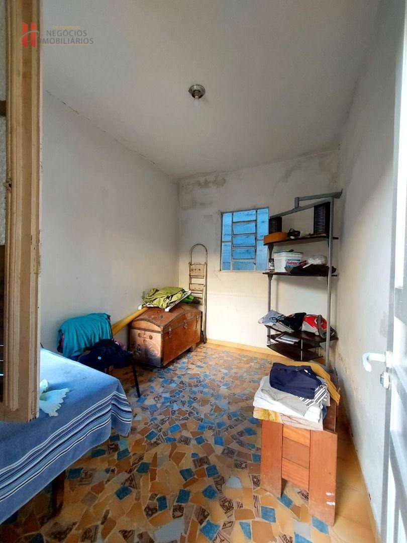 Casa à venda com 5 quartos, 197m² - Foto 37