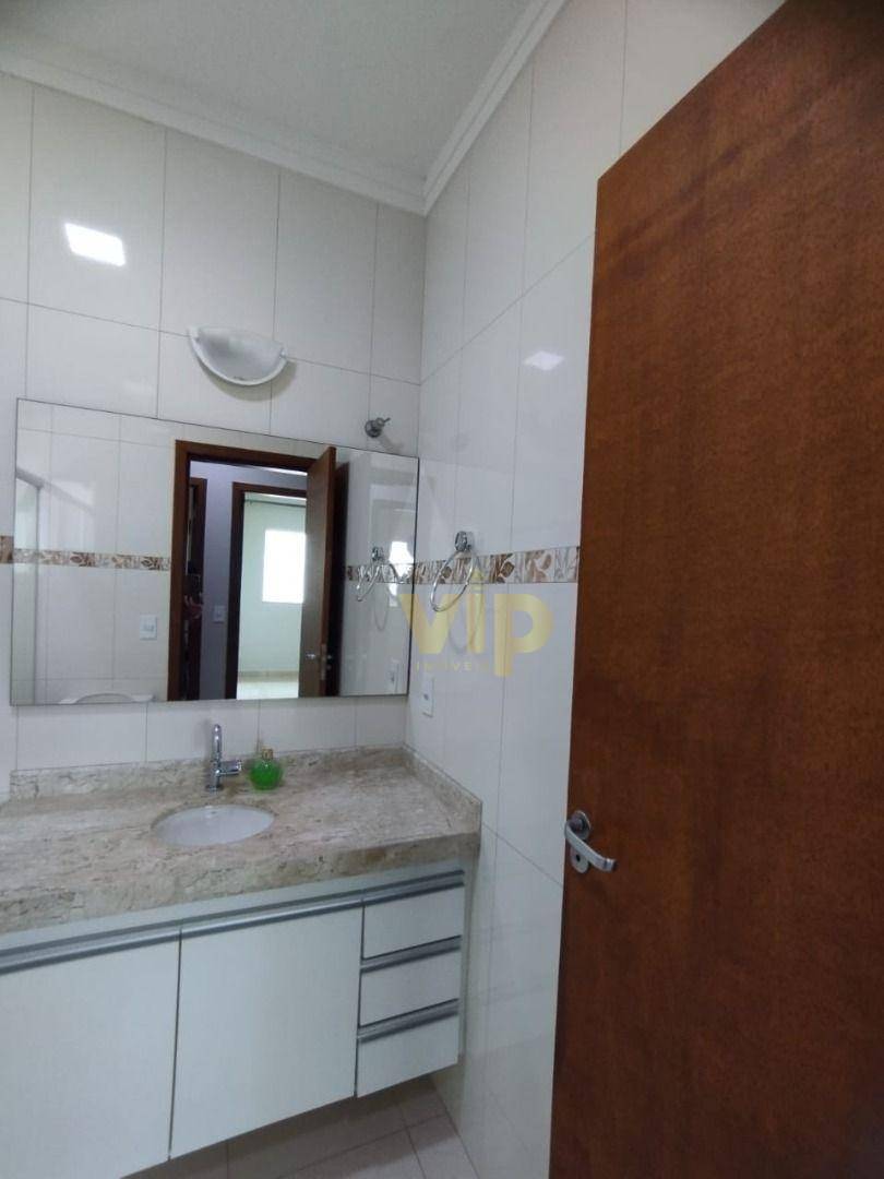 Casa à venda com 3 quartos, 190m² - Foto 17