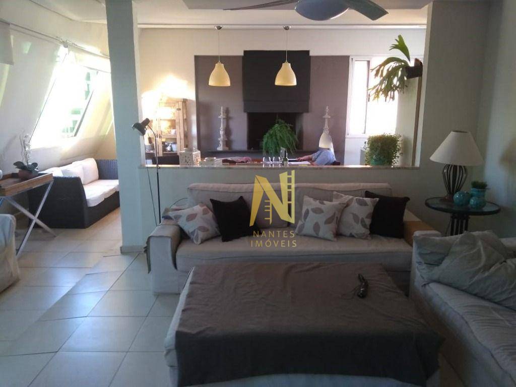 Apartamento, 4 quartos, 247 m² - Foto 2