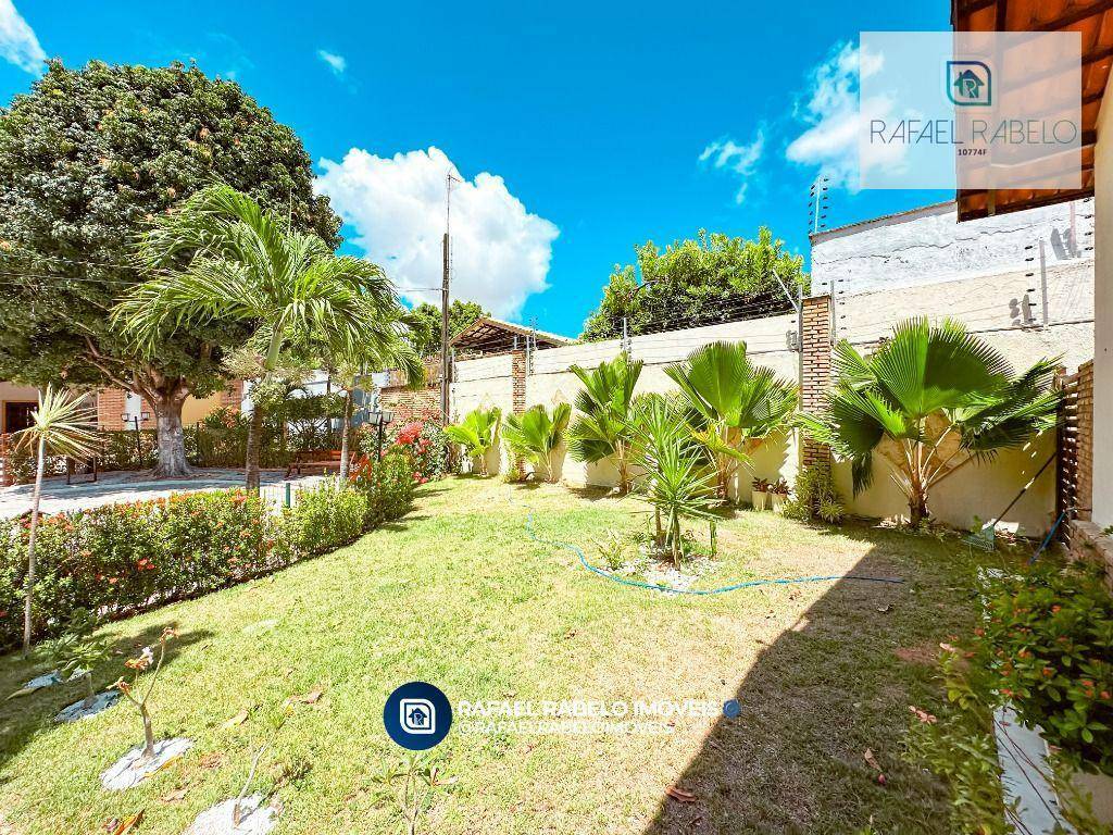 Casa de Condomínio à venda e aluguel com 4 quartos, 700m² - Foto 3