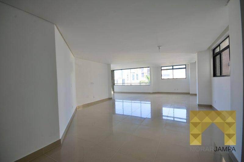 Apartamento à venda com 3 quartos, 236m² - Foto 9