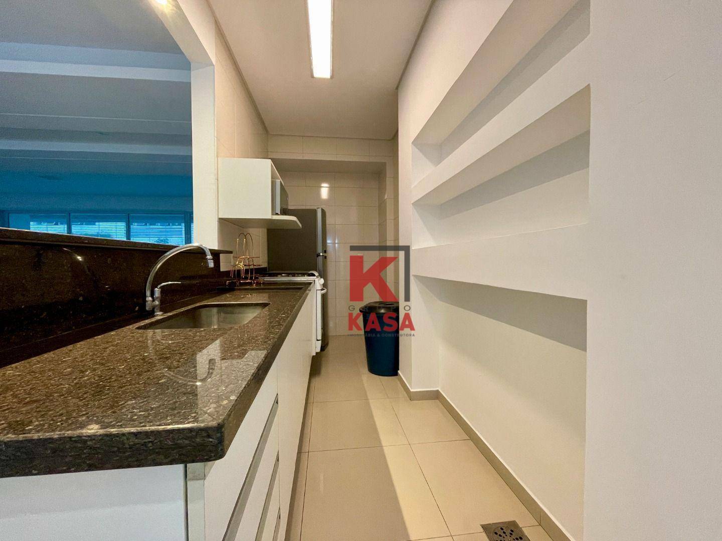 Apartamento à venda com 4 quartos, 191m² - Foto 36