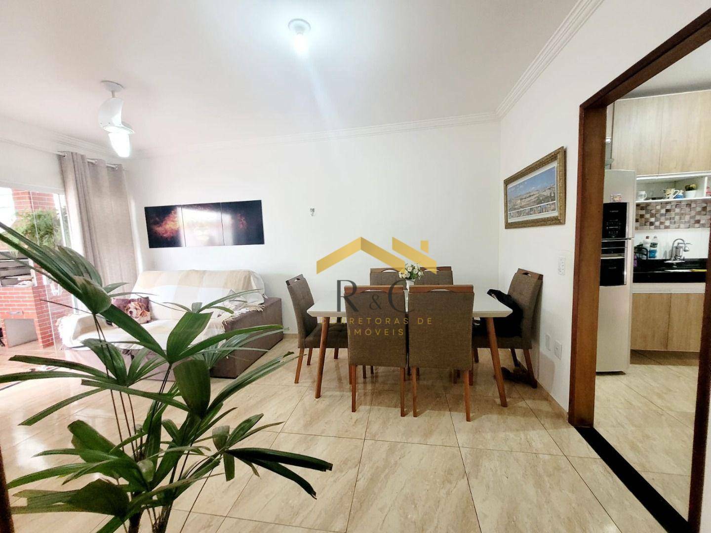 Casa à venda com 2 quartos, 65m² - Foto 5