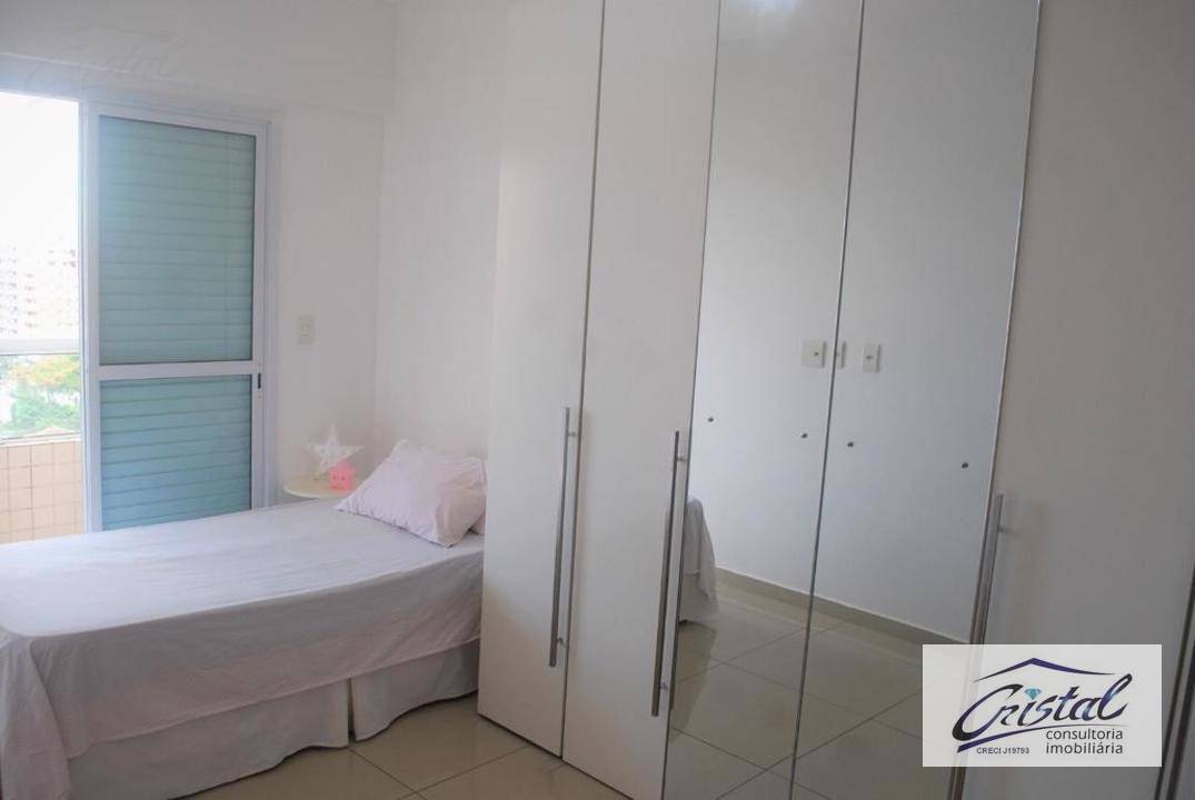 Apartamento à venda com 3 quartos, 107m² - Foto 13