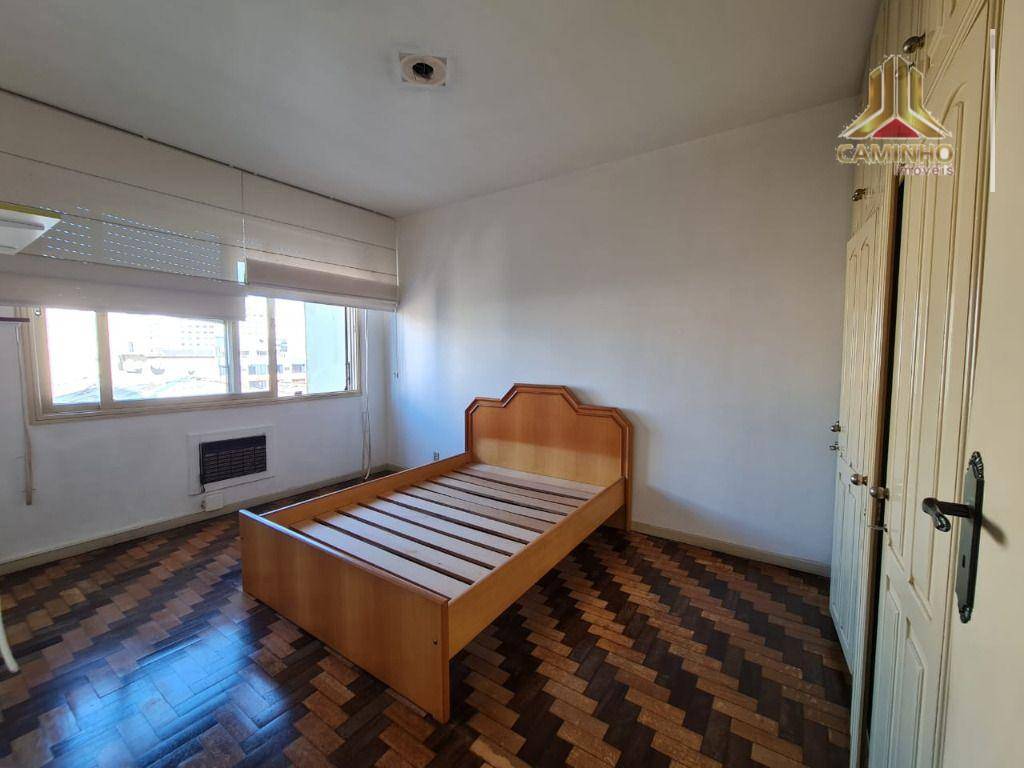 Apartamento à venda com 3 quartos, 121m² - Foto 22