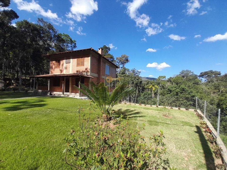 Casa de Condomínio à venda com 4 quartos, 2400m² - Foto 1