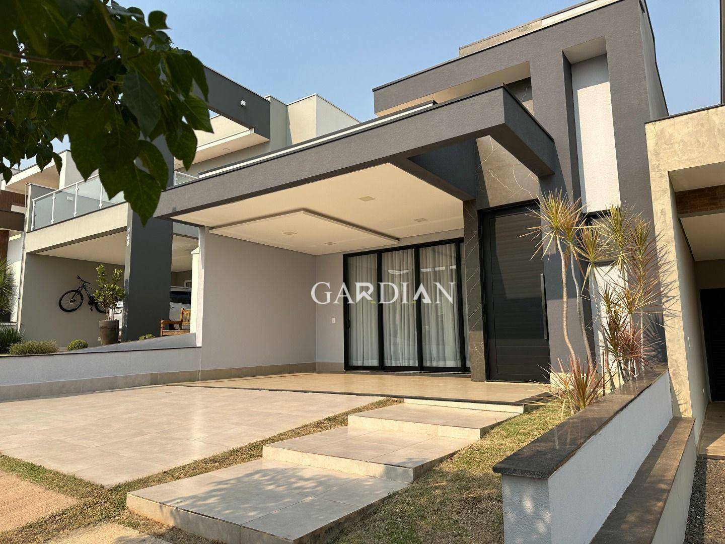 Casa de Condomínio à venda com 3 quartos, 134m² - Foto 2