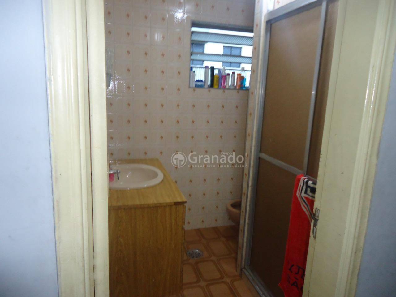 Sobrado à venda com 3 quartos, 245m² - Foto 46