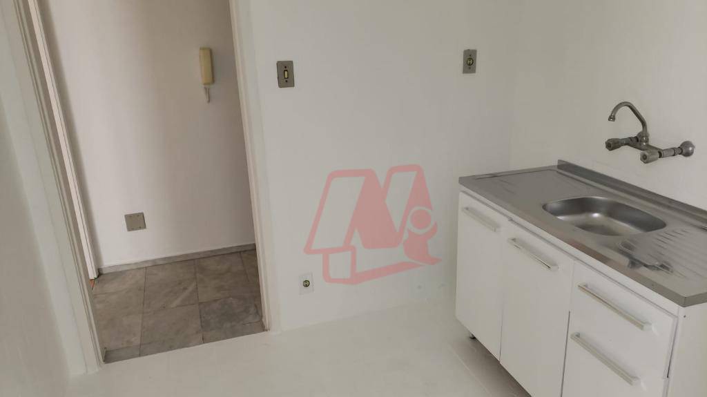 Apartamento para alugar com 2 quartos, 80m² - Foto 14