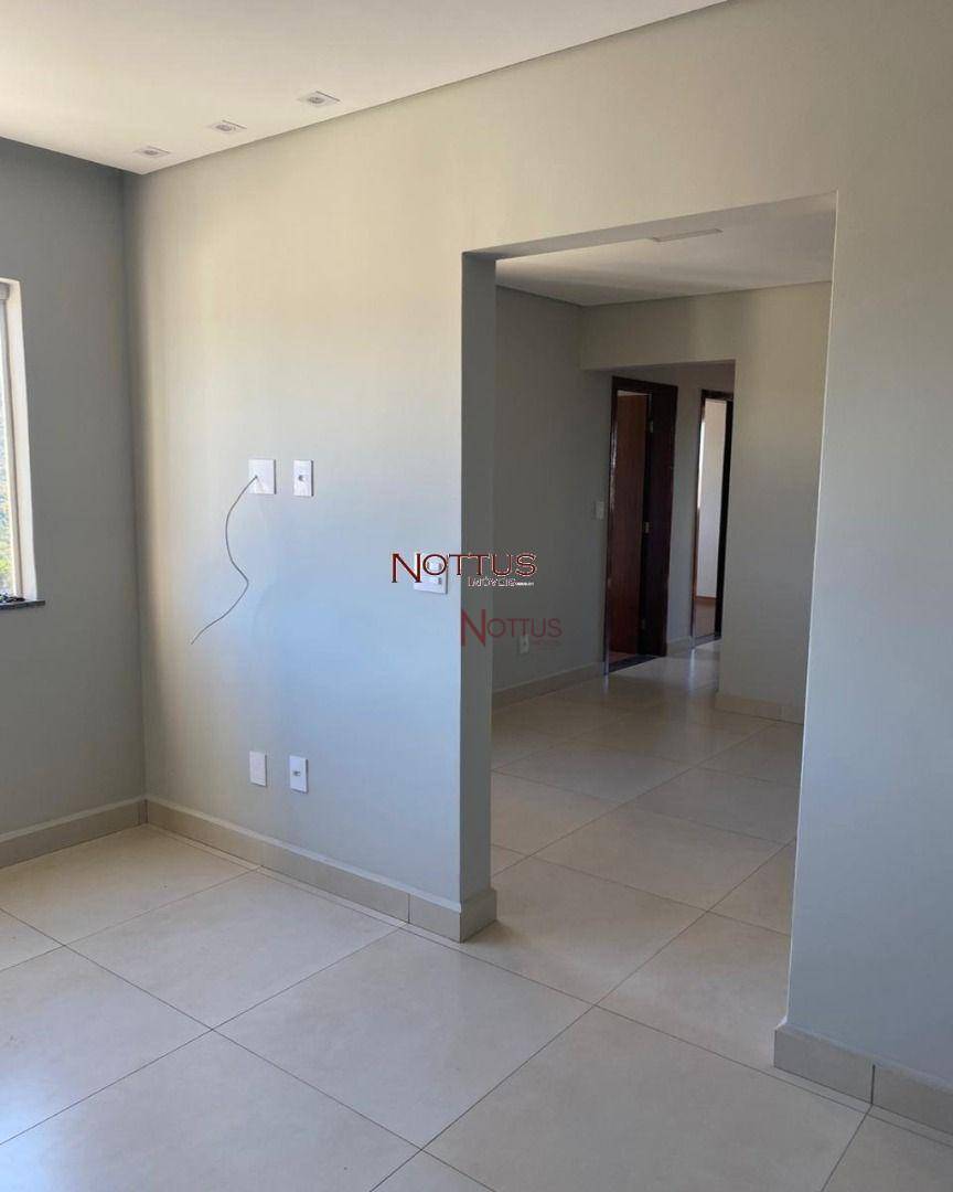 Apartamento à venda com 3 quartos, 80m² - Foto 11