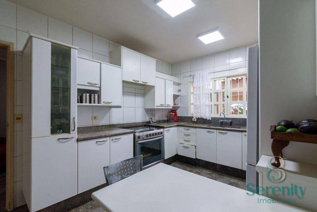 Sobrado à venda com 4 quartos, 410m² - Foto 18