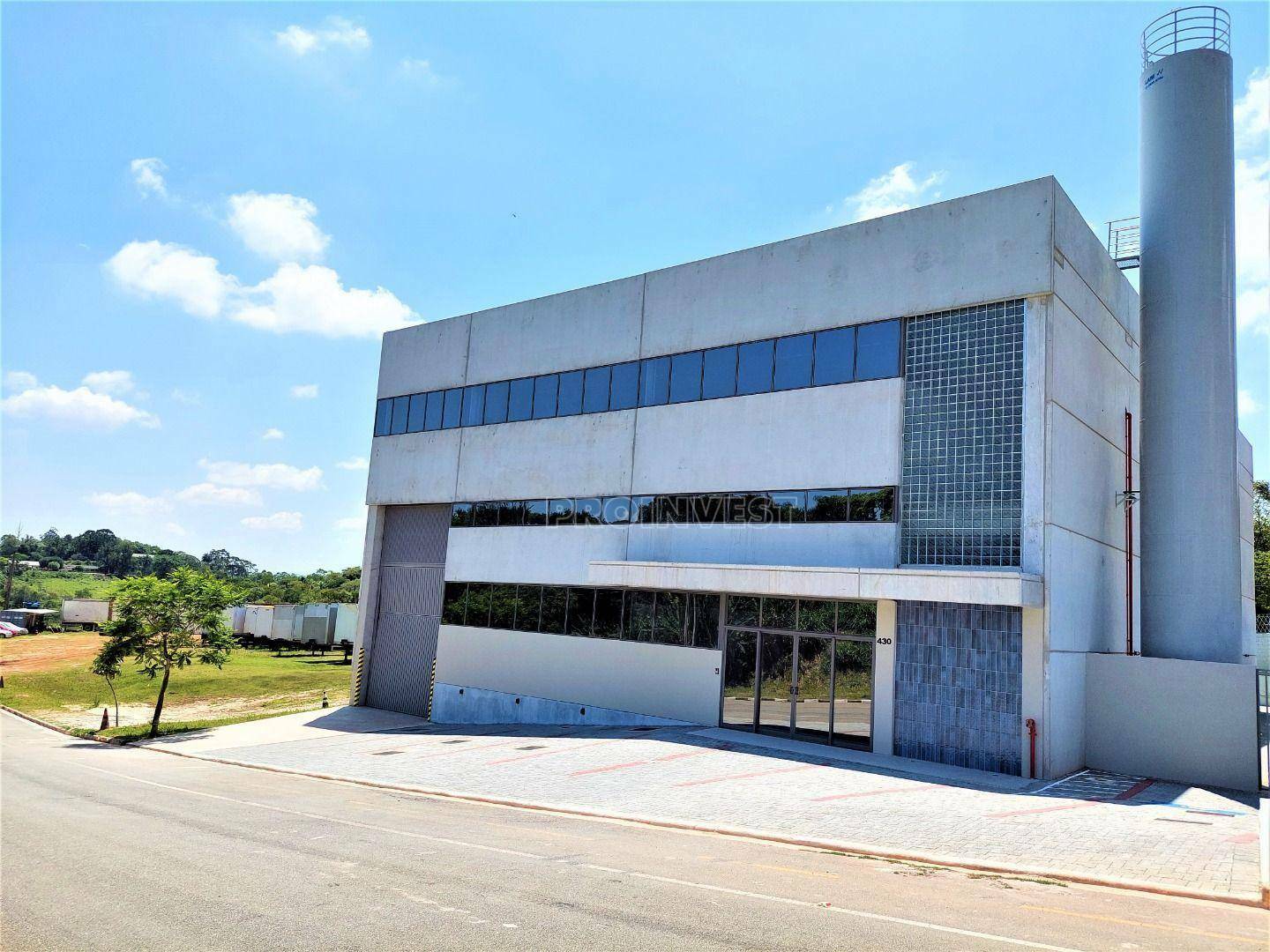 Depósito-Galpão-Armazém para alugar, 1057m² - Foto 1