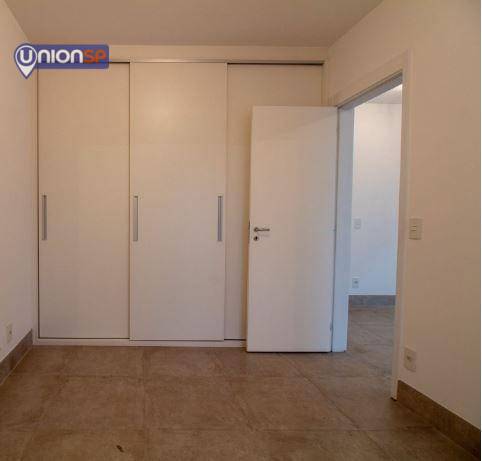 Apartamento à venda com 1 quarto, 47m² - Foto 13