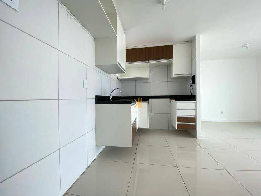 Apartamento à venda com 3 quartos, 76m² - Foto 20