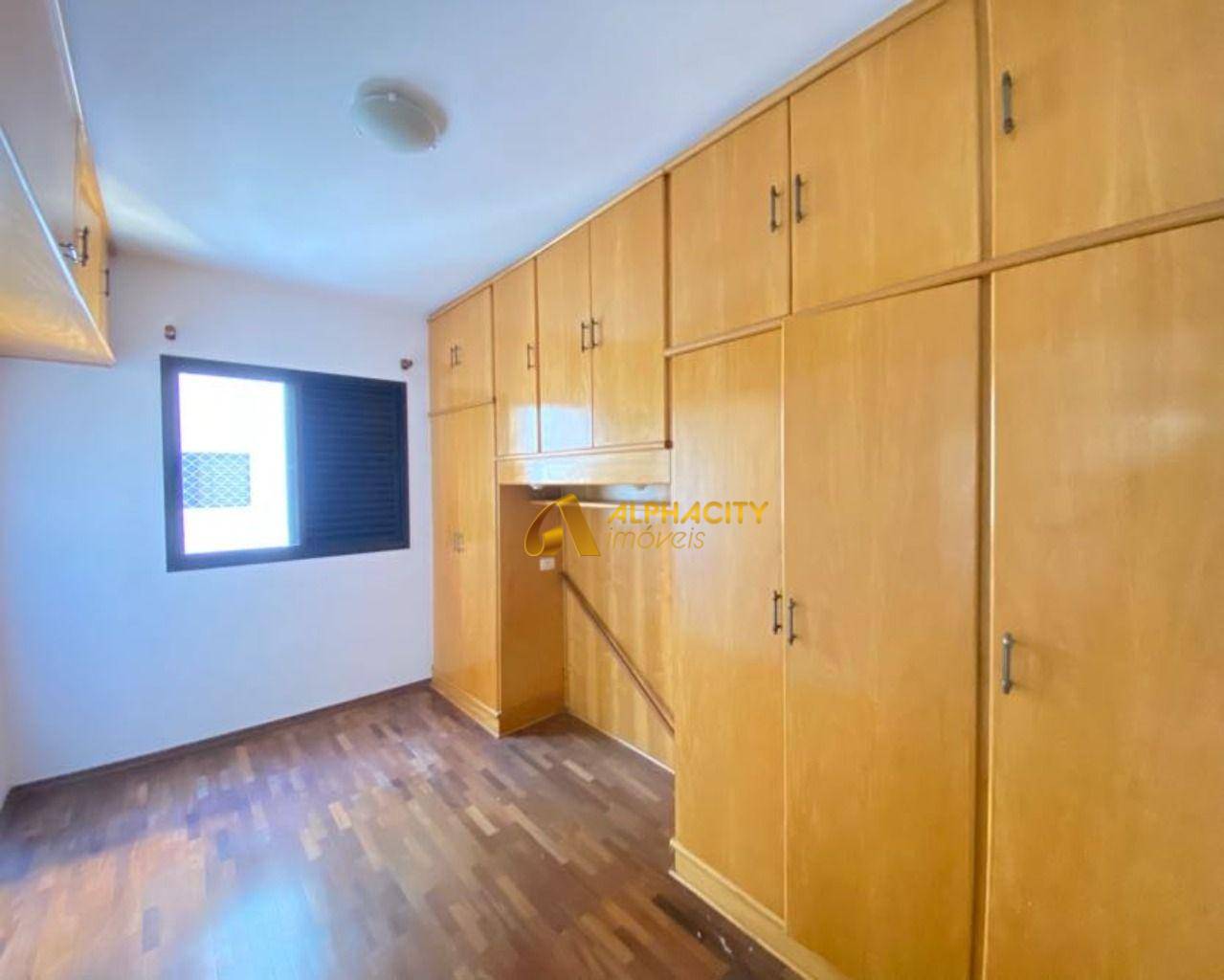 Apartamento à venda com 2 quartos, 74m² - Foto 17